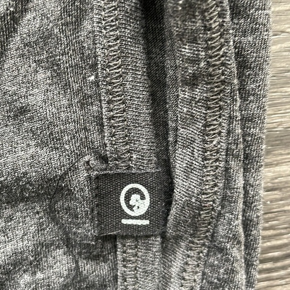 SzS Tentree Charcoal Grey with teal print  Graphic Short Sleeve T Shirt VGUC - Picture 12 of 12